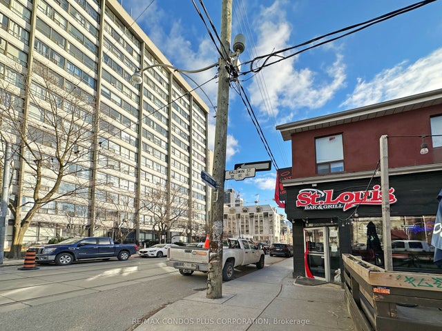 1 Baldwin Street S1-2f, Toronto C01