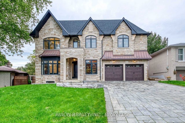 3 Sutcliffe Drive, Toronto C15