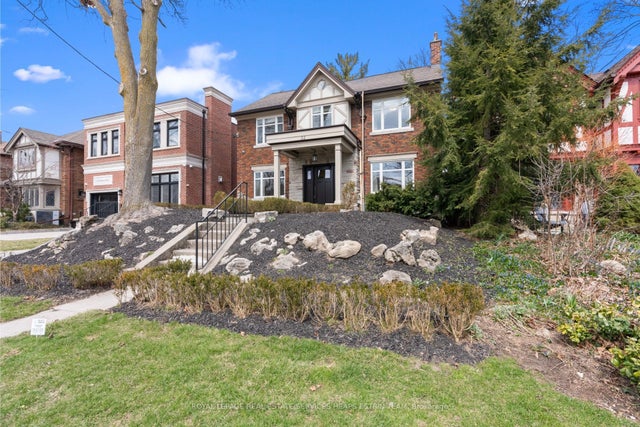 32 Parkhurst Boulevard, Toronto C11