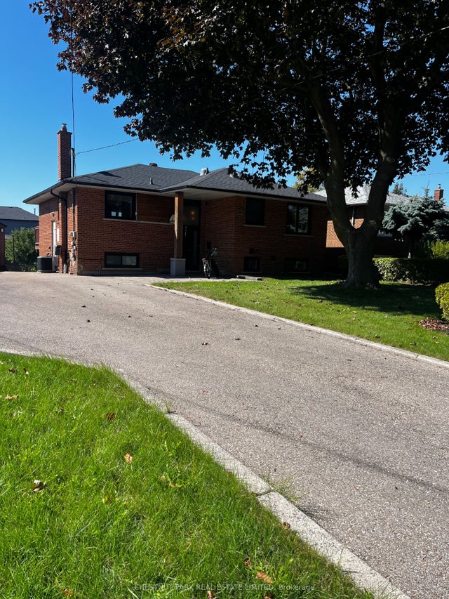 142 Sloane Avenue, Toronto C13