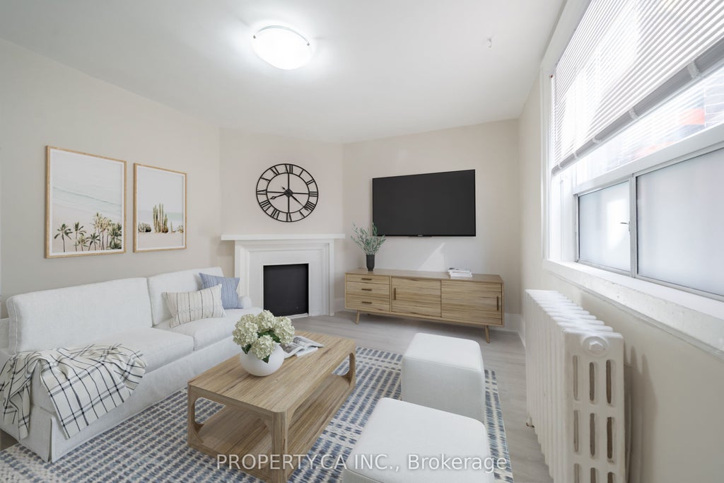 781 St Clair Avenue W 3, Toronto C02