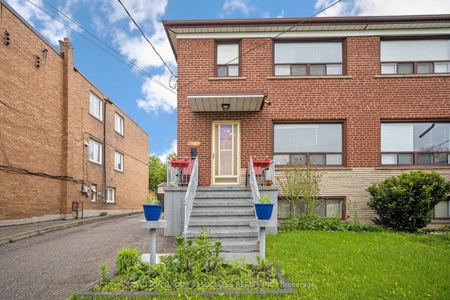 3 Stanstead Drive, Toronto C06