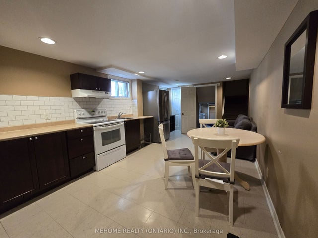121 Angus Drive Lower Unit, Toronto C15