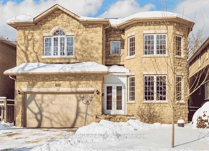 212 Olive Avenue, Toronto C14