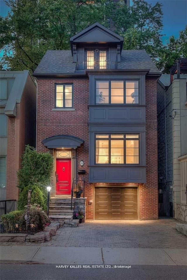 106 Belmont Street, Toronto C02