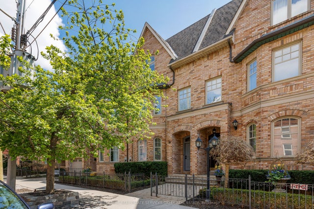 33 Webster Avenue, Toronto C02