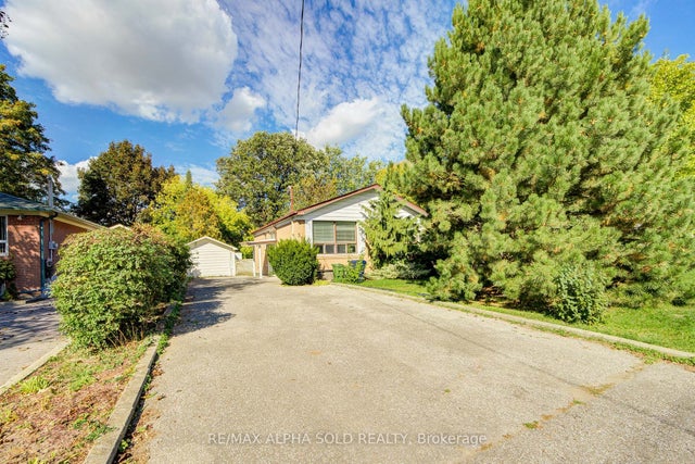 334 Moore Park Avenue, Toronto C07