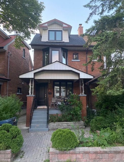 6 Rusholme Park Crescent Lower, Toronto C01