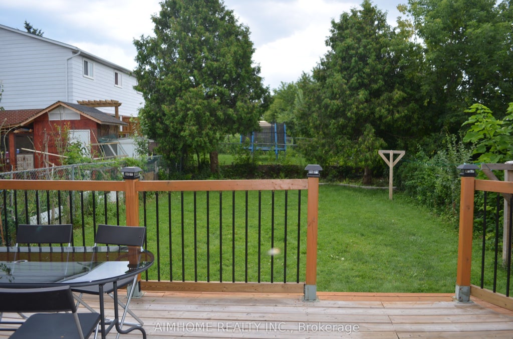 47 Yucatan Road (main&second Floor), Toronto C15