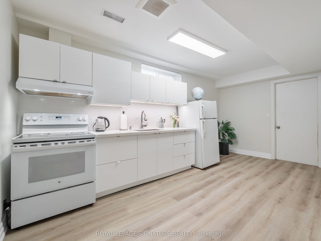 279 Hounslow Avenue Bsmt, Toronto C07