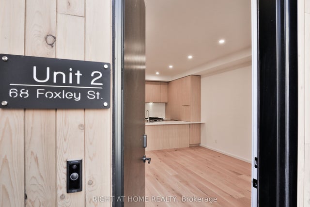 68 Foxley Street 2, Toronto C01