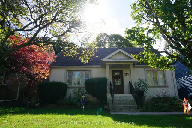 215 Poyntz Avenue Basement, Toronto C07