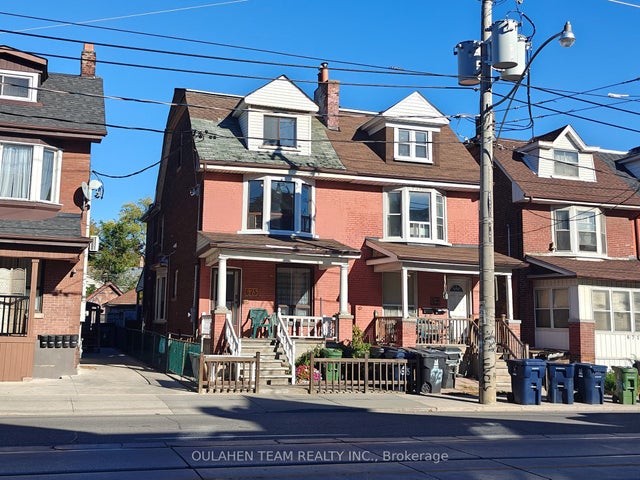 675 Bathurst Street C, Toronto C01