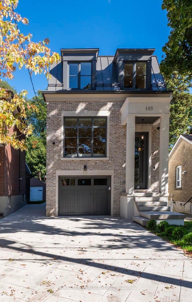 105 Rumsey Road, Toronto C11
