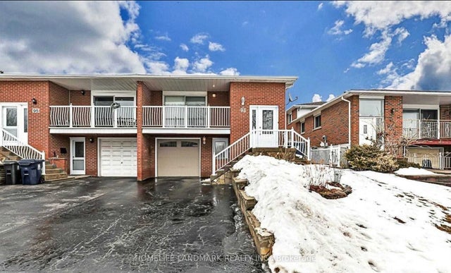 93 Shawnee(basement) Circle, Toronto C15