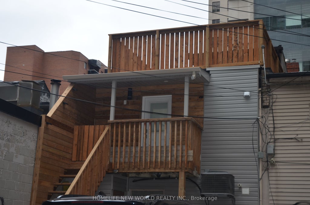 231 Queen Street W Upper Level, Toronto C01