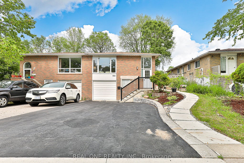 368 Hollyberry Trail, Toronto C15