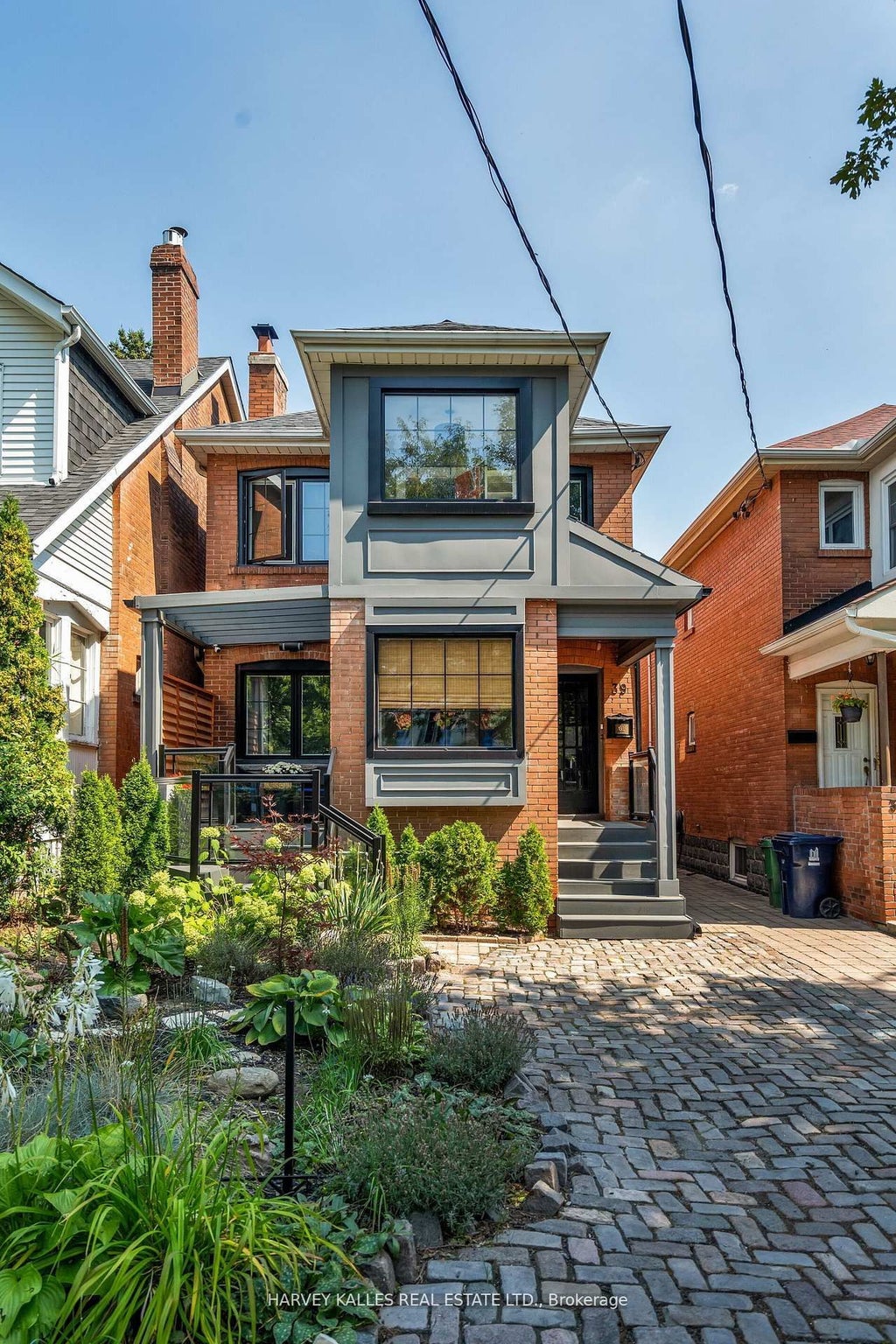 39 Standish Avenue, Toronto C09