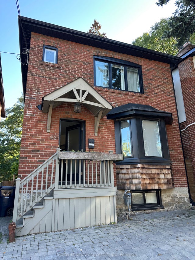 1621 Mount Pleasant Road, Toronto C04