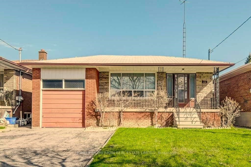 22 Otonabee Avenue Lower #b, Toronto C14