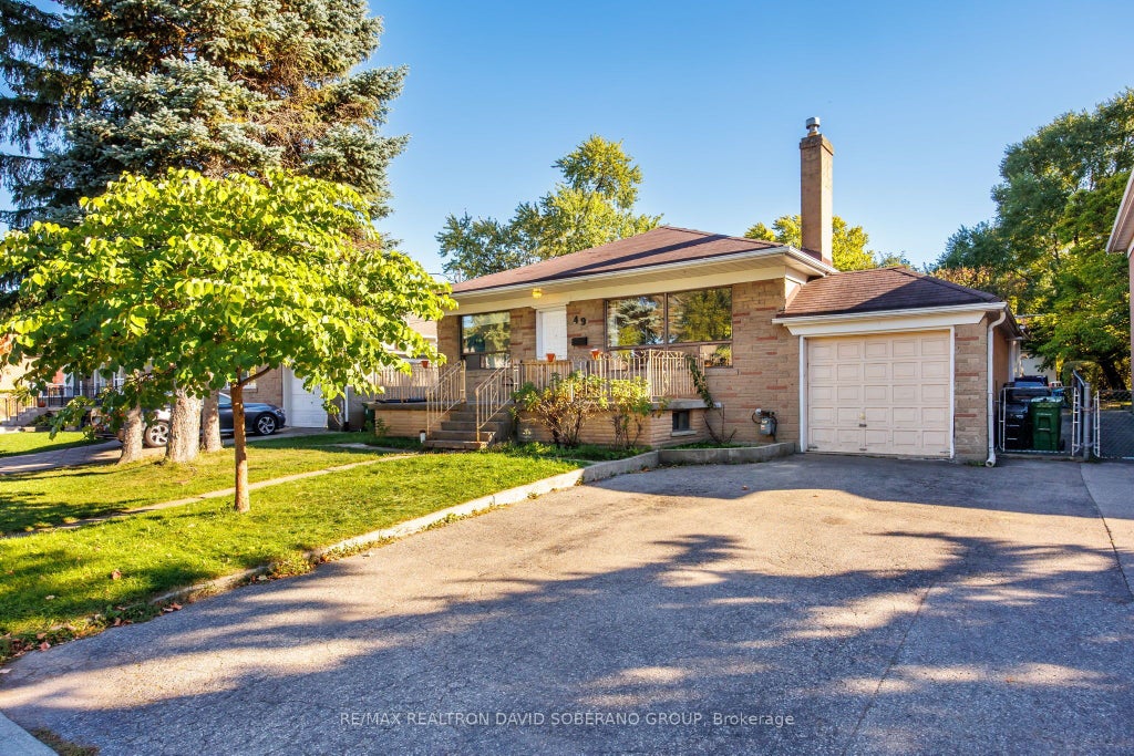 49 Danby Avenue, Toronto C06