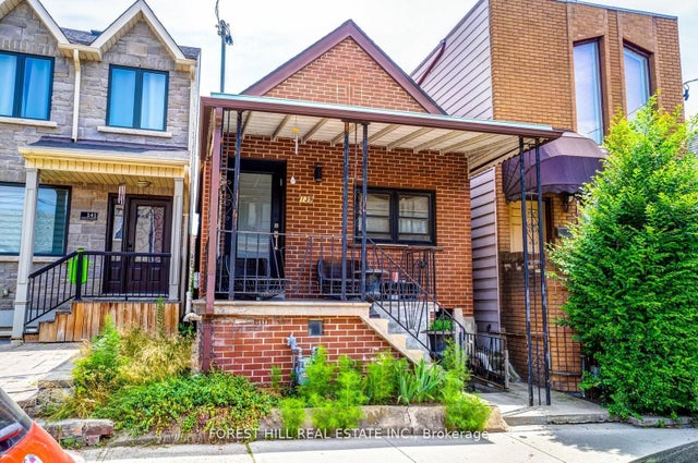 139 Christie Street, Toronto C02