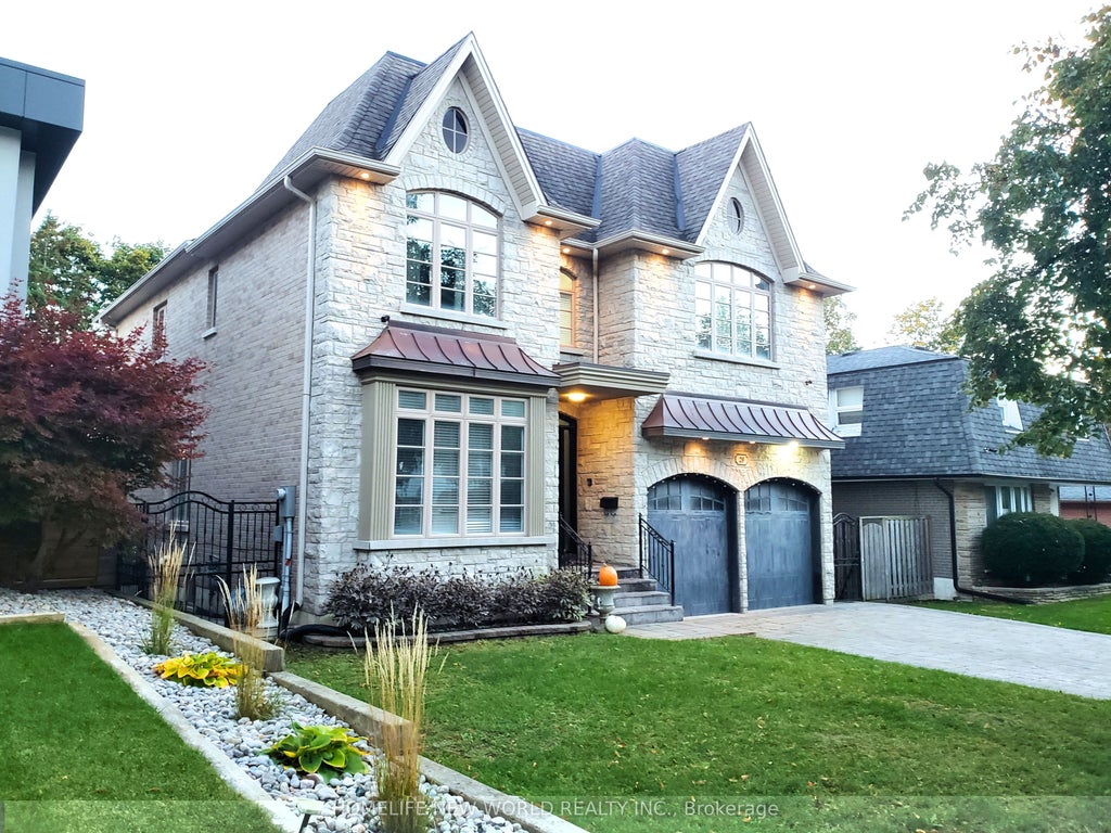 29 Threadneedle Crescent, Toronto C15