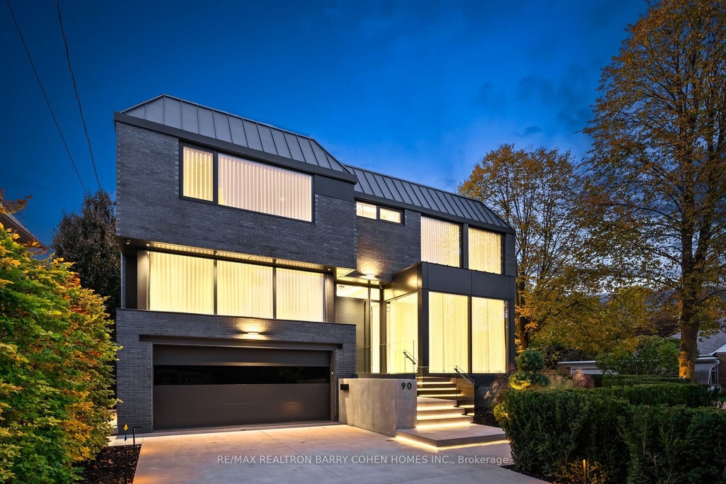 90 Esgore Drive, Toronto C04