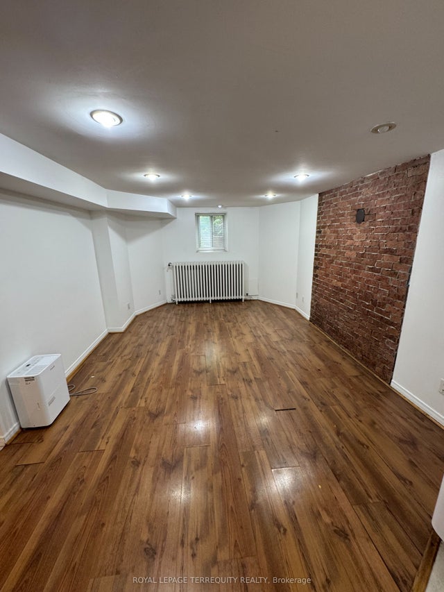 42 Keewatin Avenue Bsmt 1, Toronto C10