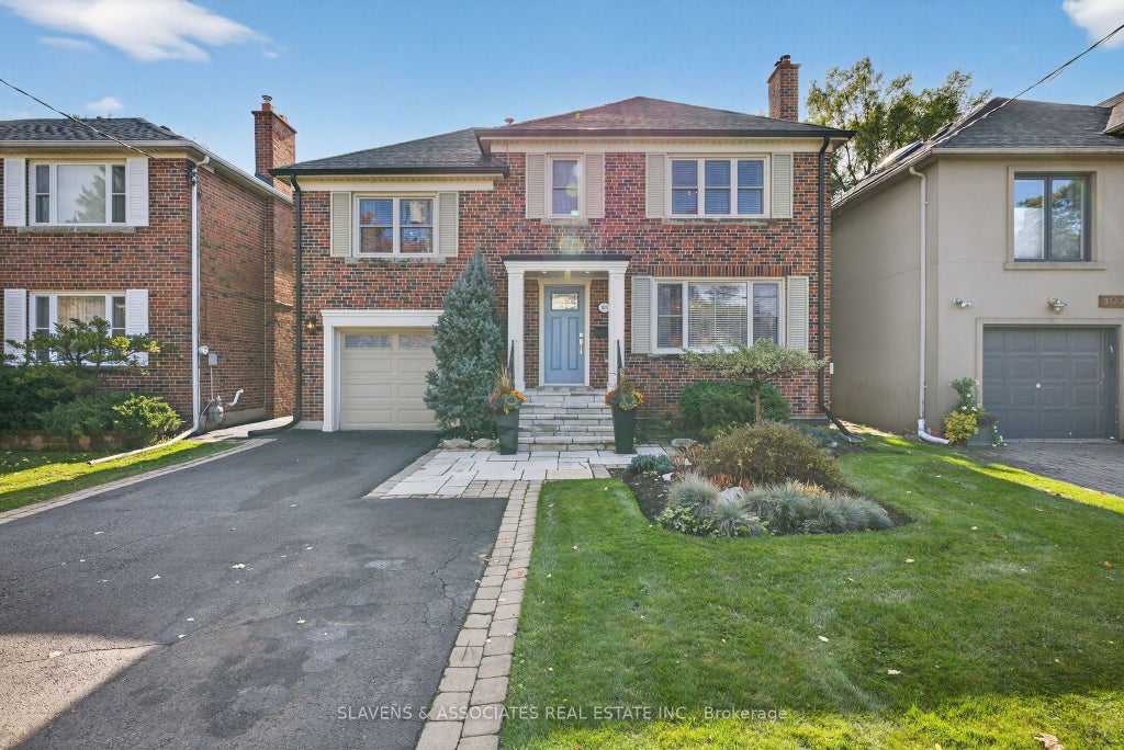 101 Bombay Avenue, Toronto C07