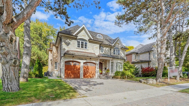 1b Carluke Crescent, Toronto C12