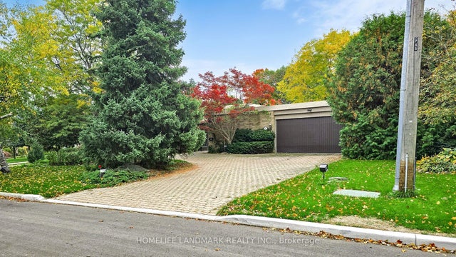 85 Forest Grove Drive, Toronto C15