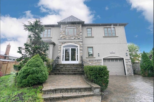 25 Dresden Road, Toronto C06