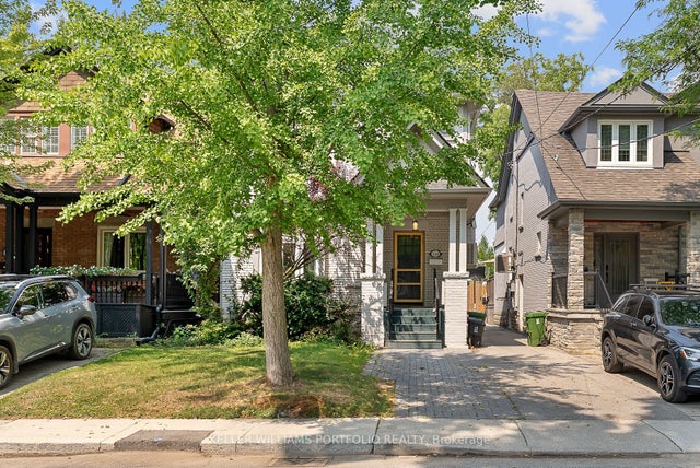 136 St Clements Avenue, Toronto C03