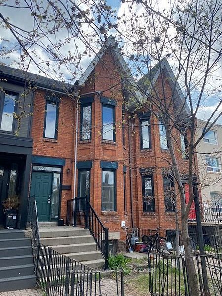 27 Rusholme Road 2, Toronto C01