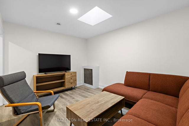 1629 Bayview Avenue, Toronto C11