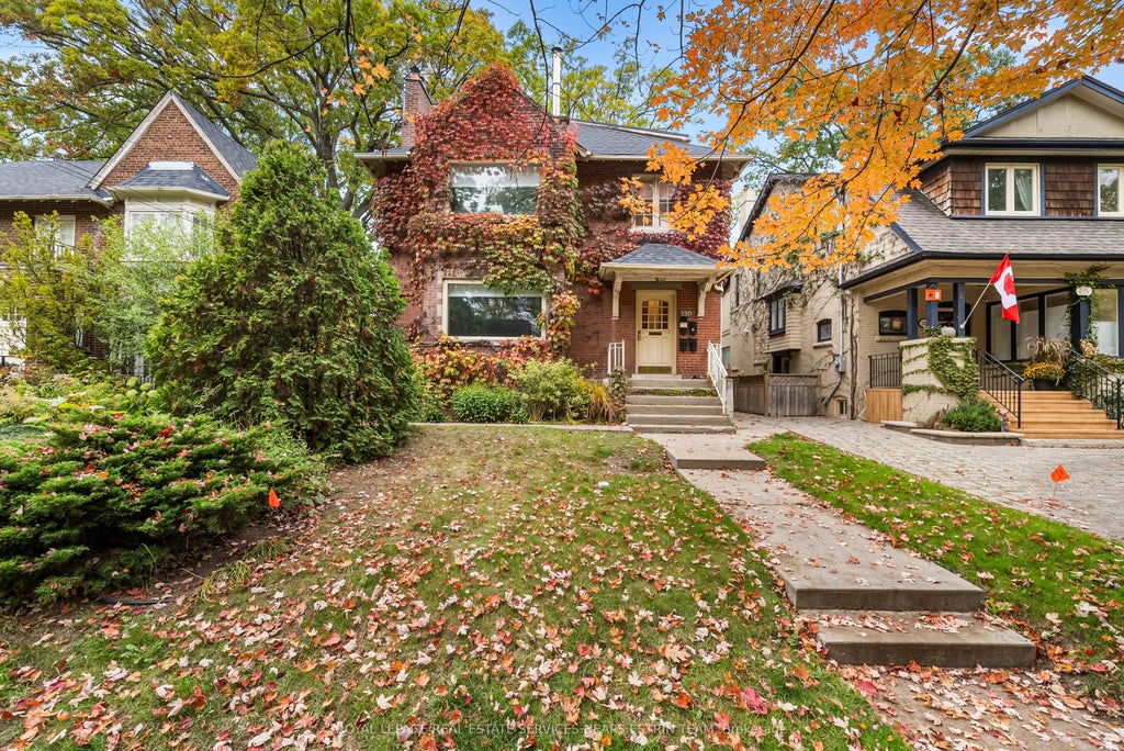 330 St Clair Avenue E Main, Toronto C09