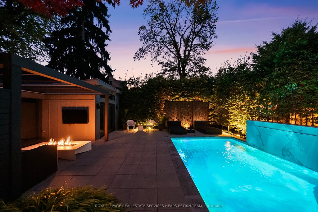 150 Douglas Drive, Toronto C09