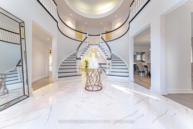 42 Grangemill Crescent, Toronto C13