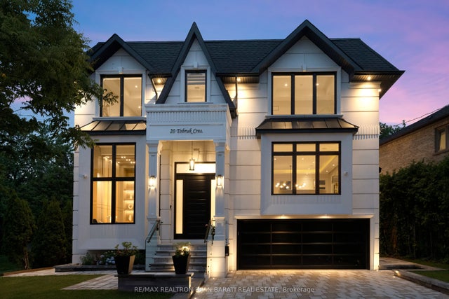 20 Tobruk Crescent, Toronto C14