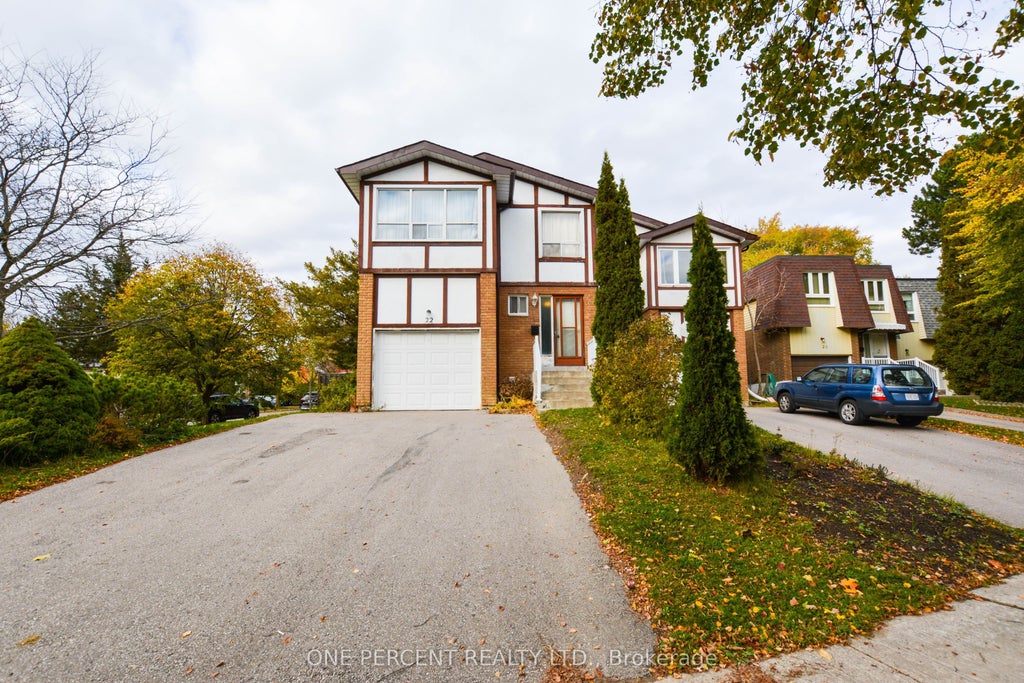 22 Mintwood Drive, Toronto C15
