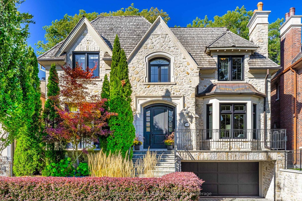 178 St. Leonards Avenue, Toronto C12