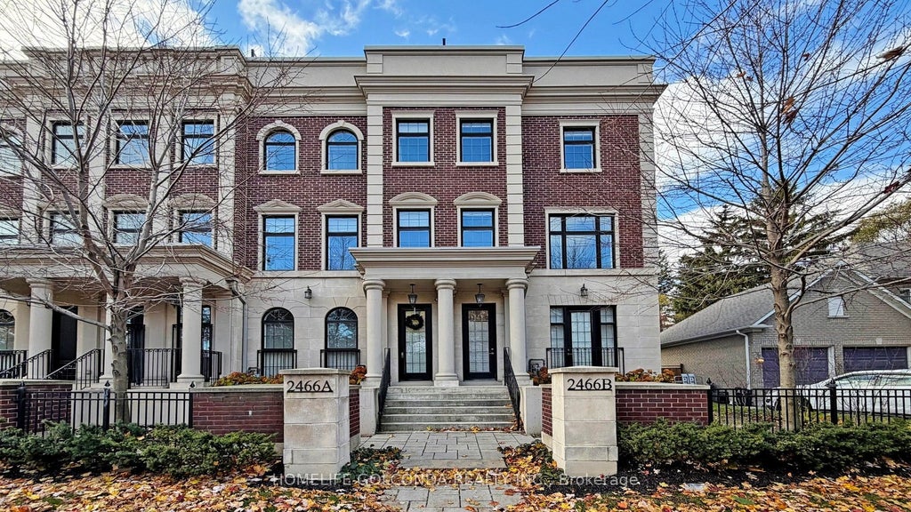 2466b Bayview Avenue, Toronto C12