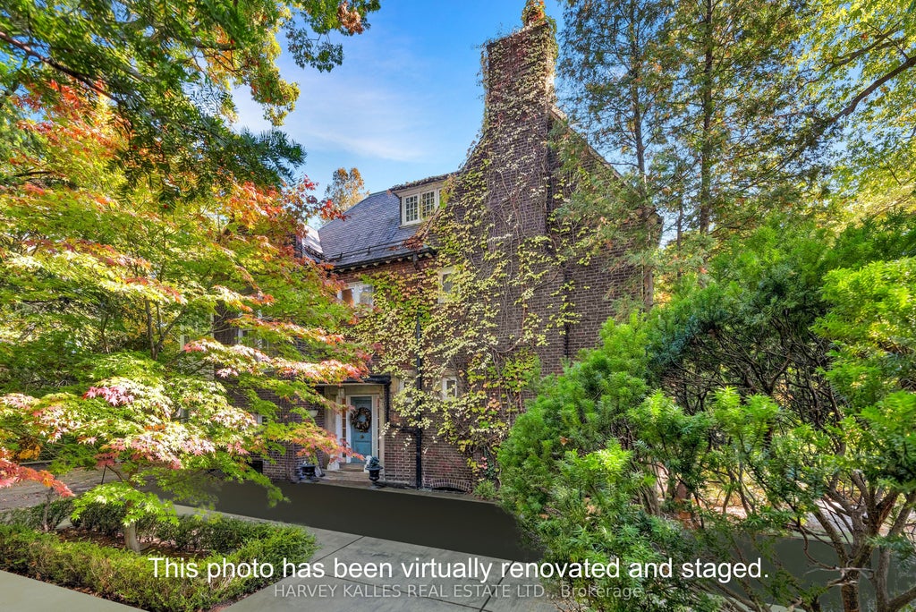 7 Beaumont Road, Toronto C09