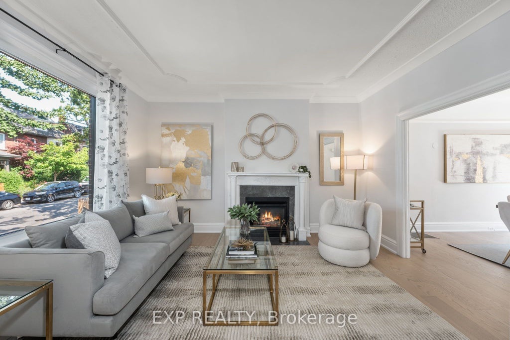 29 Grace Street, Toronto C01