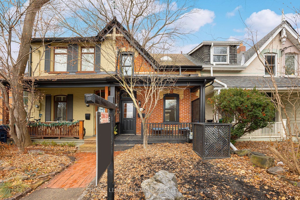 238 River Street, Toronto C08