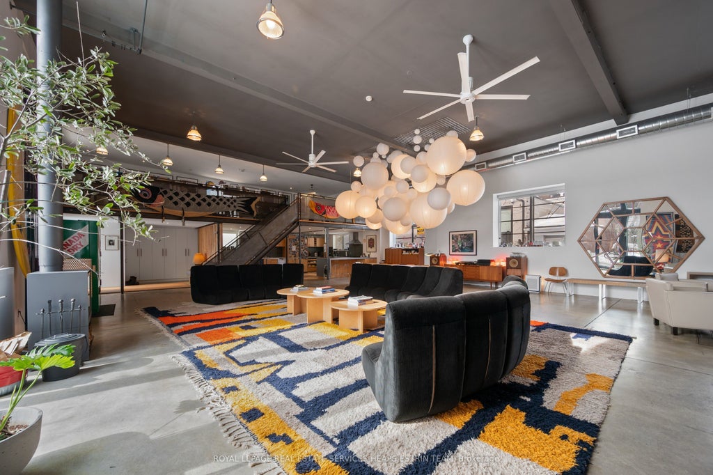 24 Treford Place, Toronto C01