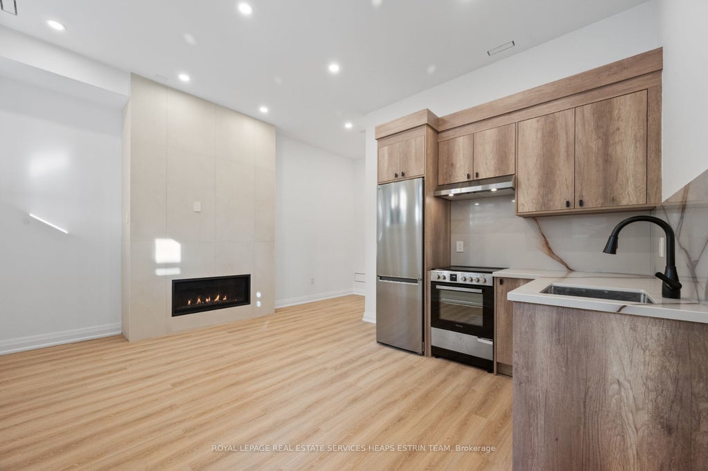 276 Wychwood Avenue Lower, Toronto C03