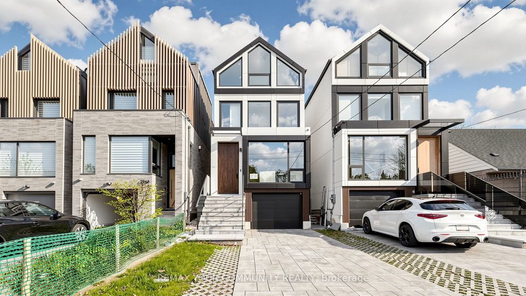 2970a Bayview Avenue, Toronto C14