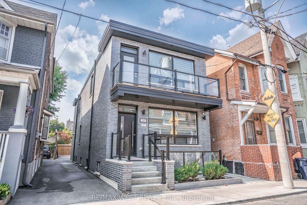 268 Sterling Road, Toronto C01
